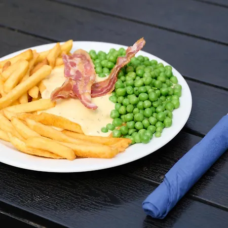 Randboldal & Parque de Campismo 2*