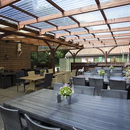 Randboldal & Parque de Campismo 2*