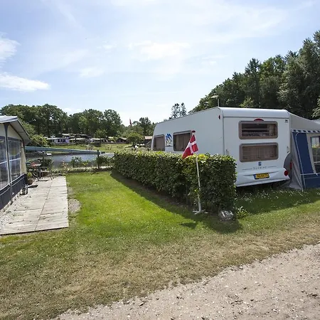 Randboldal & Parque de Campismo Randbøl