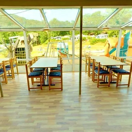 Randboldal & Camping 2*