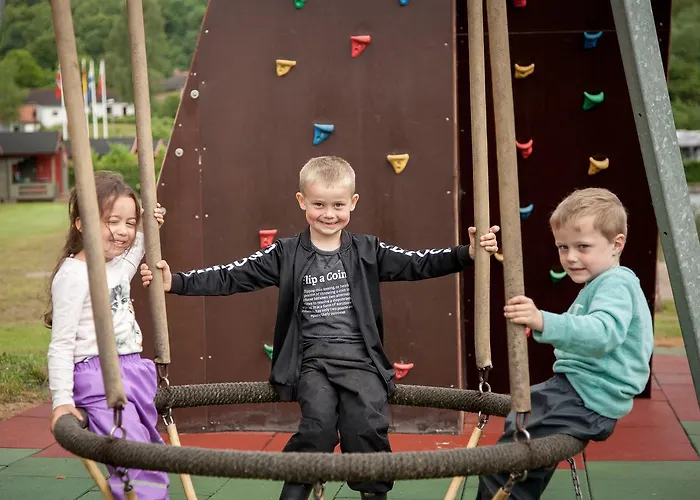 Randboldal & Parque de Campismo 2*